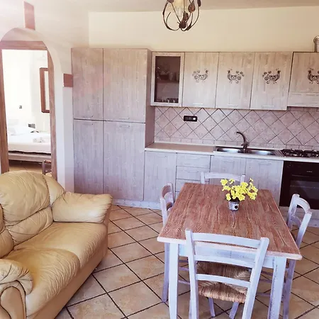 度假居 Su Navru Irgoli