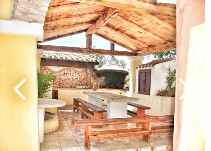 度假居 Su Navru Irgoli